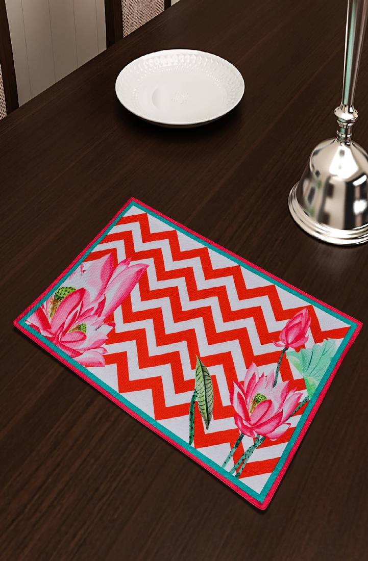 SEJ by Nisha Gupta Set of 4 Red Geometric Printed Table Placemats SEJ