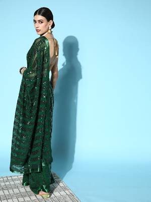 Dark green plain georgette saree with blouse 2