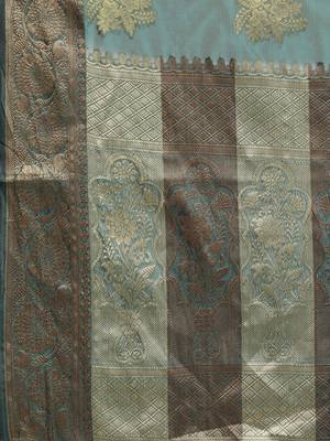 Dark Green Woven Organza Saree With Blouse 4