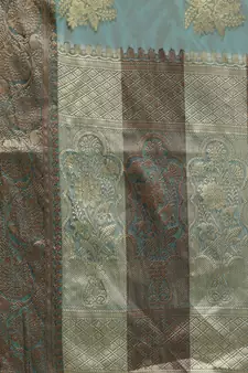 Dark Green Woven Organza Saree With Blouse