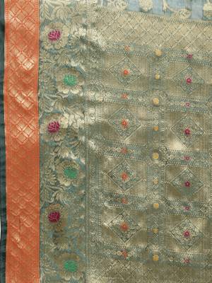 Dark Green Woven Organza Saree With Blouse 4