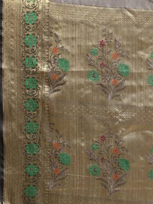 Grey Woven Organza Saree With Blouse 4
