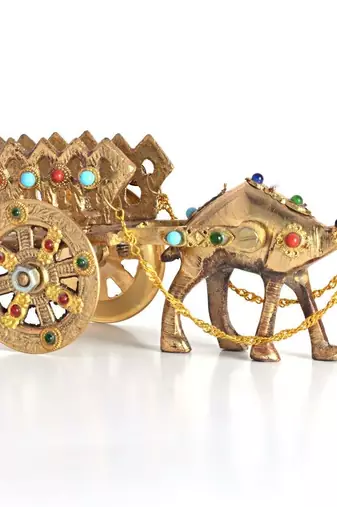 Gemstone Studded Pure Brass Camel Handicraft