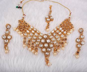Brown cubic zirconia necklaces 1