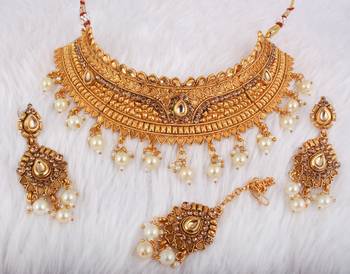 Brown cubic zirconia necklaces 1