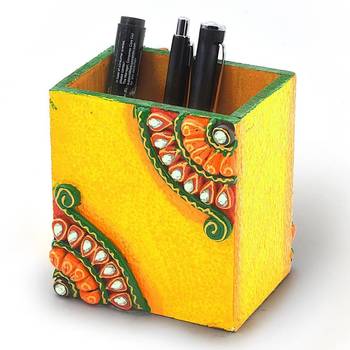 Decorative Kundan Meenakari Wooden Pen Stand 2