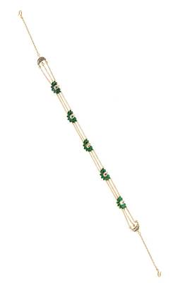 Green Enamelled Chain Strand Ethnic Maang Tikka 3