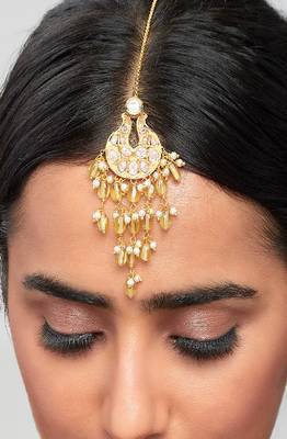 Green Agate Kundan Polki Traditional Maang Tikka In Gold Tone 2