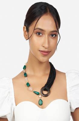 Bohemian Black & Green Beaded Necklace With Agates 3