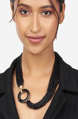 Black & Gold Beaded Necklace With Agate Ring 2