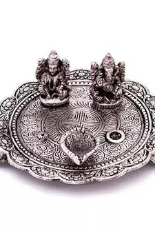 White Metal Lord Laxmi Ganesh With Dia Thali