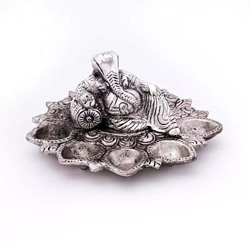 White Metal Lord Ganesha Idol with Five Dia