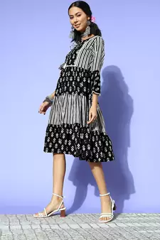 Black printed cotton maxi-dresses