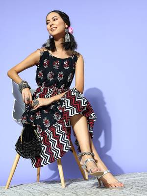 Black printed cotton maxi-dresses 5