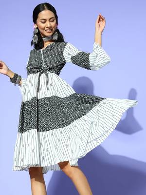 Black printed cotton maxi-dresses 2