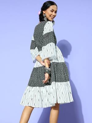Black printed cotton maxi-dresses 3