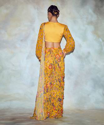 Yellow Floral Print Saree Set 4