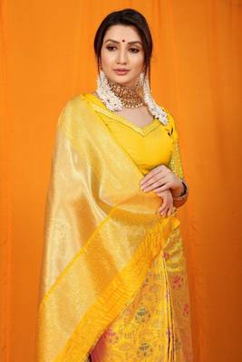 Yellow woven Faux kanchipuram silk saree with blouse 3
