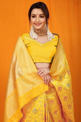 Yellow woven Faux kanchipuram silk saree with blouse 4
