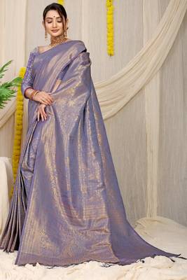 Purple woven kanchipuram silk saree with blouse 2