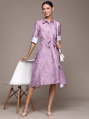 Lavender printed polyester short dresses 5