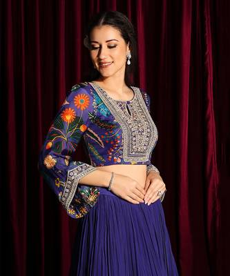 Purple Angel Sleeves Blouse With Skirt 6