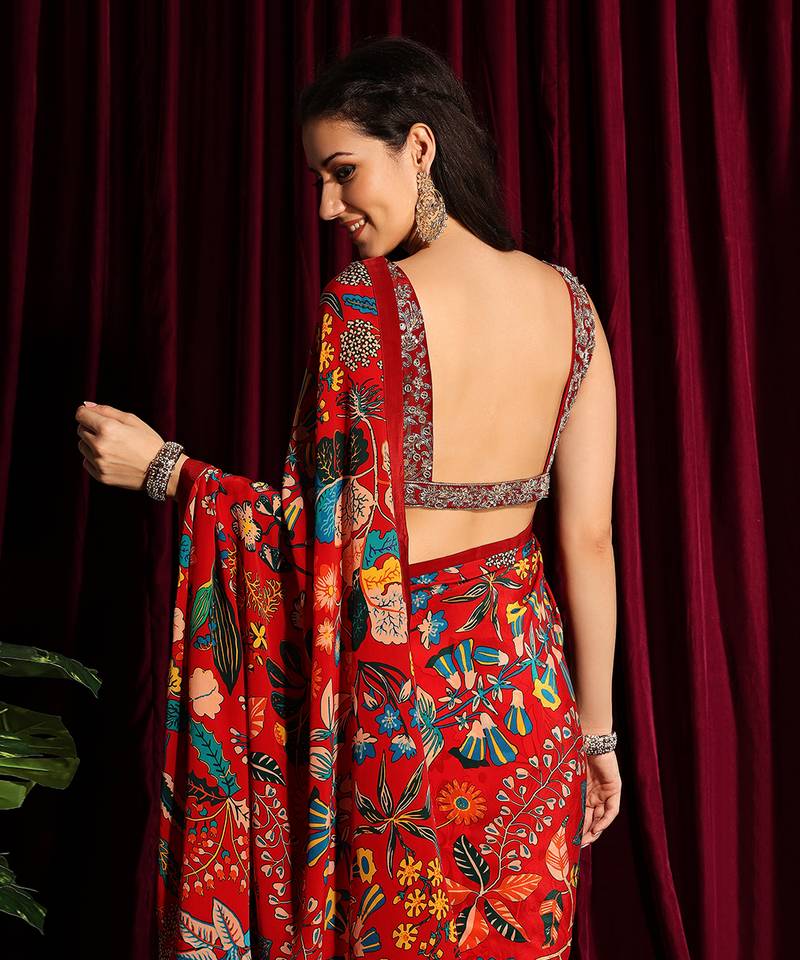 Red Crepe Saree With Blouse