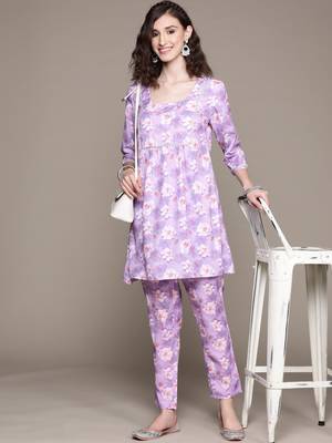 Lavender printed rayon kurta sets 5