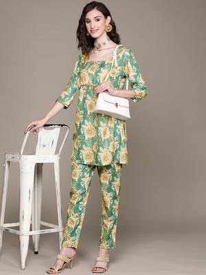 Green printed rayon kurta sets 5