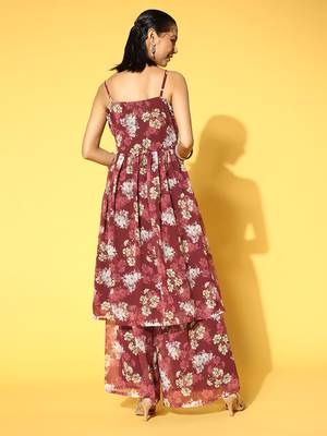 Red printed georgette kurta sets 3