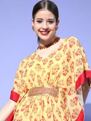 Yellow printed georgette kurta sets 4