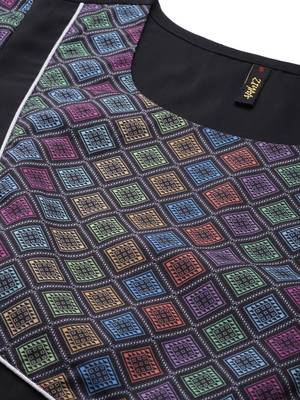 Black printed crepe kurta sets 4