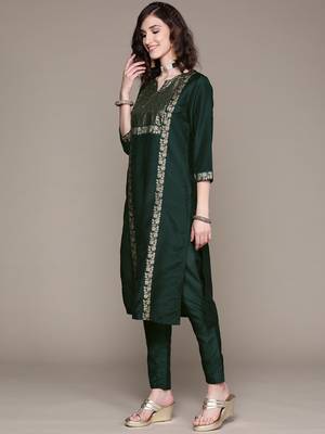 Green printed art silk kurta sets 2