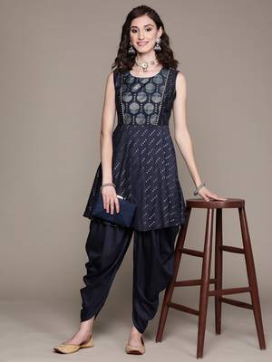 Blue printed art silk kurta sets 5