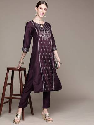 Purple printed art silk kurta sets 5