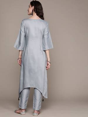 Grey printed art silk kurta sets 3