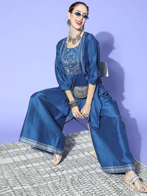 Blue printed art silk kurta sets 5