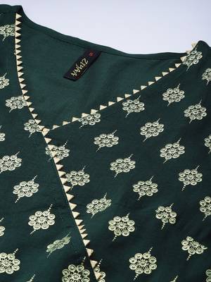 Green printed art silk kurta sets 4