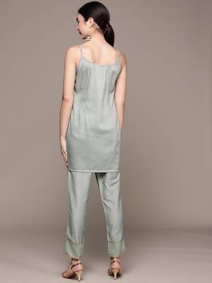 Grey printed art silk kurta sets 3