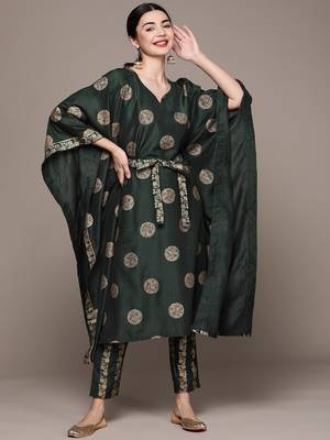 Green printed art silk kurta sets 1