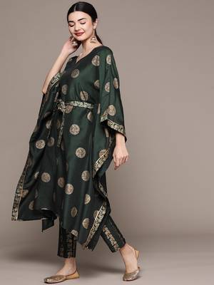 Green printed art silk kurta sets 2