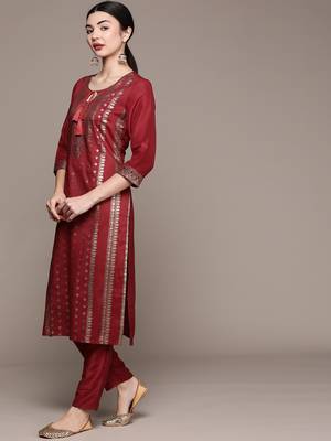 Maroon printed art silk kurta sets 2