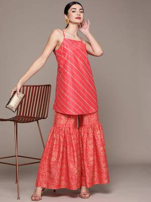 Pink printed art silk kurta sets 5