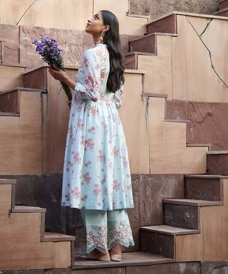 Gulab Ivory And Maroon Cotton Kurta-Sets 3
