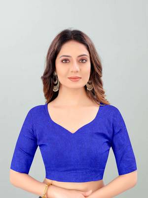 Grey printed brasso saree with blouse 5