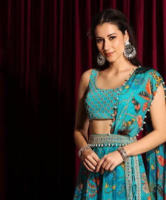 Turquoise Silk Saree With Blouse 6
