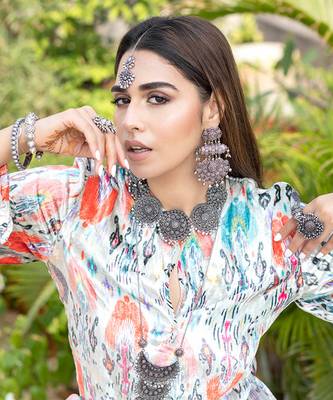 Payal Singhal Banaz Stone Printed Velvet Kaftan 4
