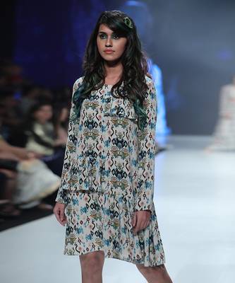 Payal Singhal Arza White Printed Crepe Tunic 3