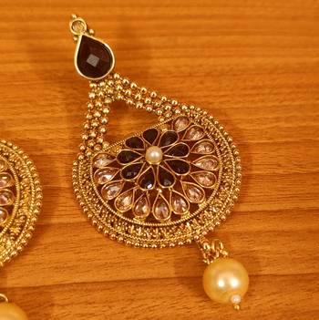 Black danglers-drops 2
