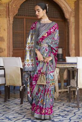 Grey printed silk saree with blouse 1
